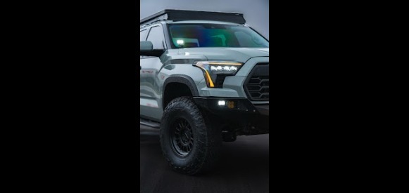 Post image with black bars down both sides